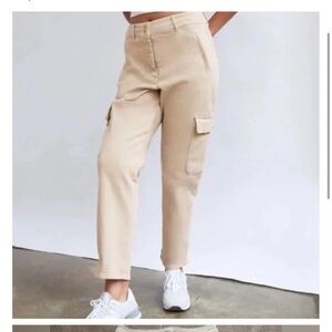 Aritzia Wilfred Free Woven Wide Leg Cargo Pants Size 2